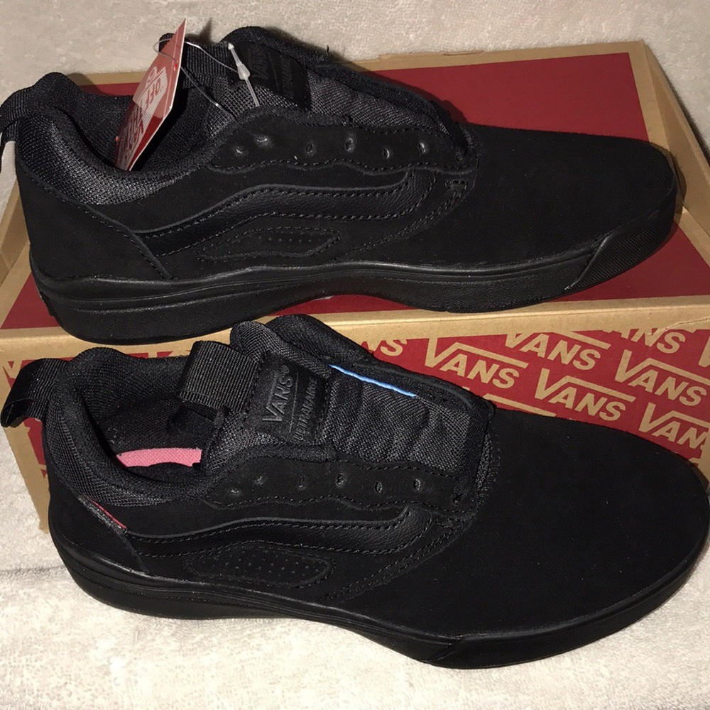 >💟ULTRA RANGE PRO CUSH LITE BLACK SUEDE WORLD’S #1 SKATEBOARD🛹 BRAND NEW VANS - Picture 1 of 13